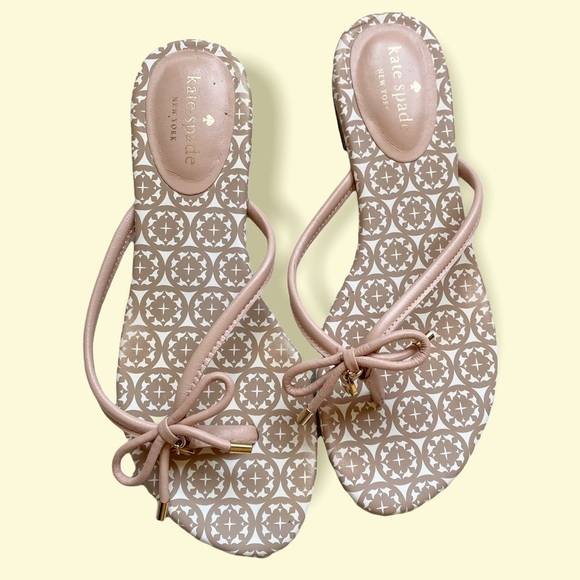 kate spade Shoes - Kate spade flat shoes size 7.5